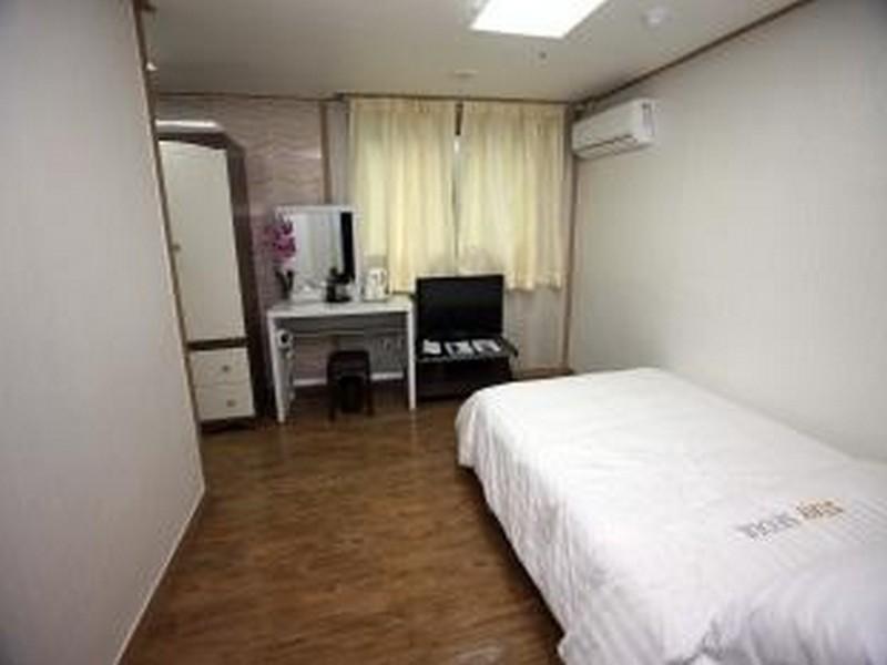 Stay Seoul Residence 2*