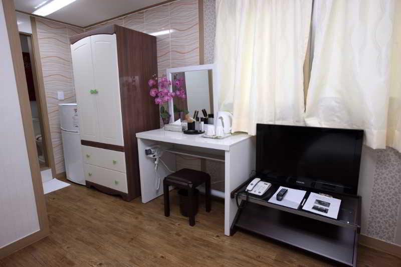 Stay Seoul Residence 2*